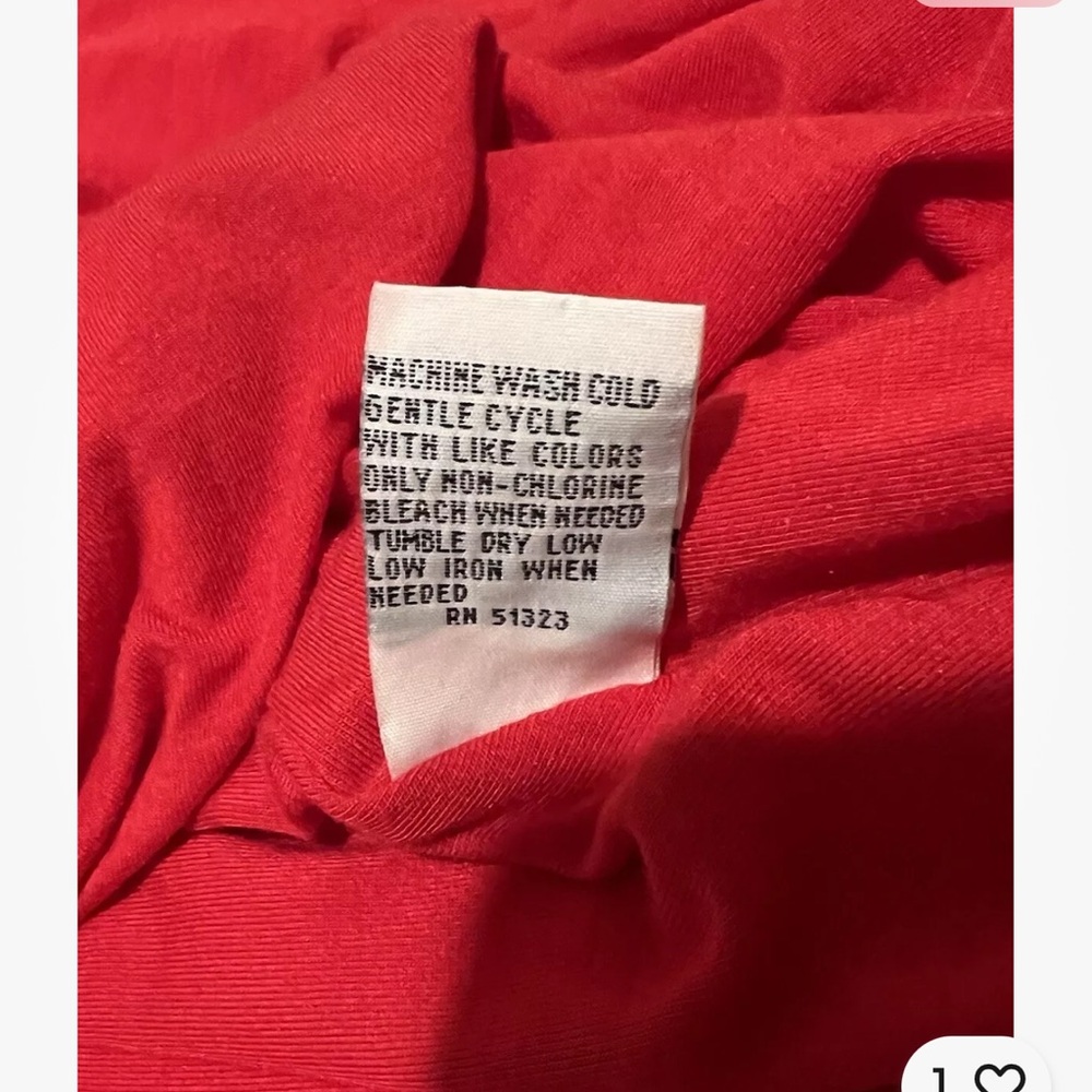 Kenneth Cole Red Blouse With Gathering In‎ Front Size XS Stunning For Holidays - Picture 6 of 7